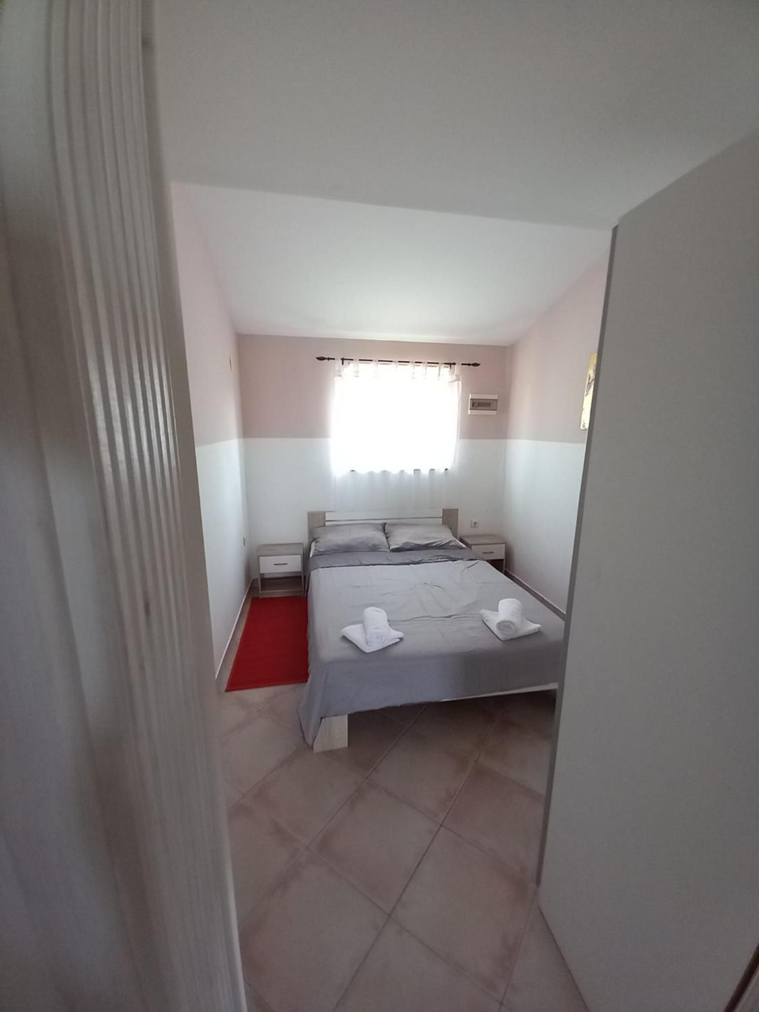 Tudek Apartment